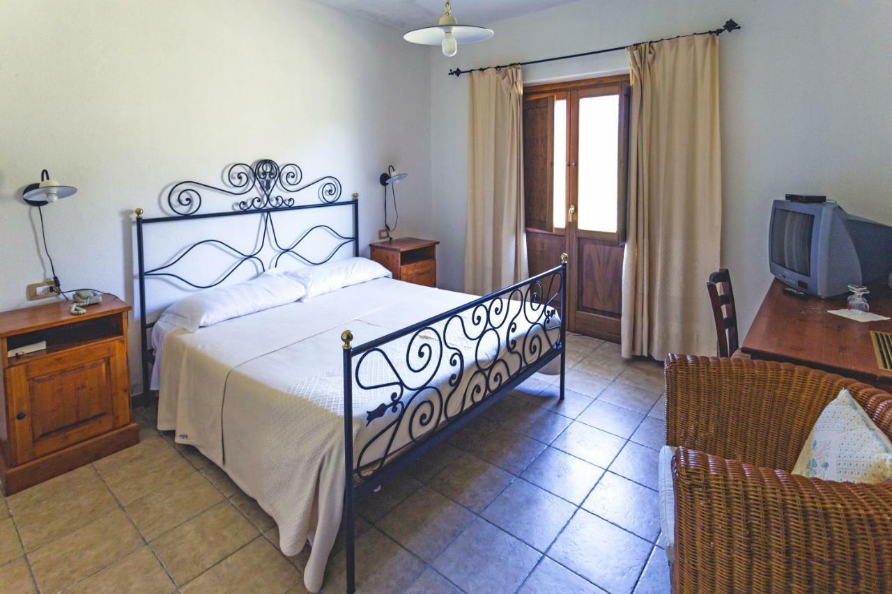 Hotel Su Baione Abbasanta المظهر الخارجي الصورة